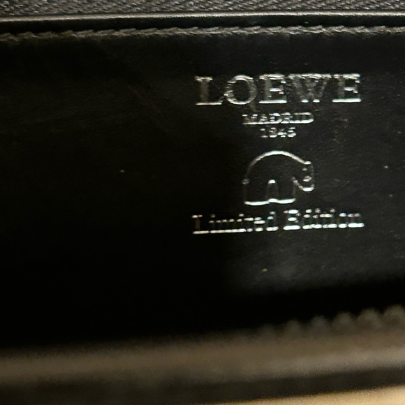 LOEWE Limited Edition Leather Anagram Zip Around Wallet ππ»ββοΈπ₯ - Picture 9 of 13